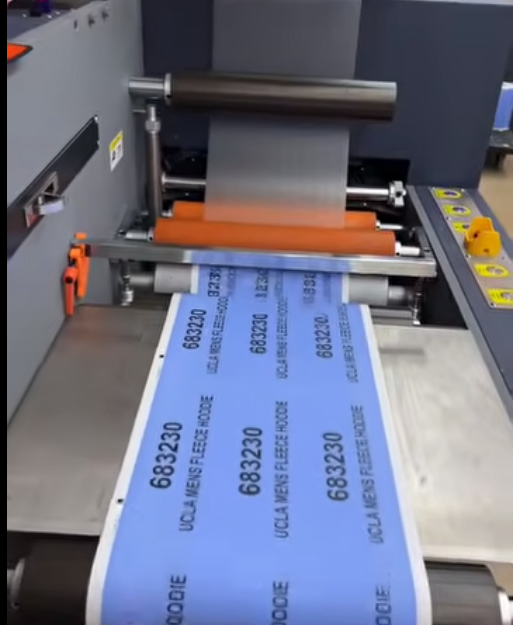 Xinsen Packaging optimaliseert en implementeert met succes het afdrukproces van het digitale printerregister